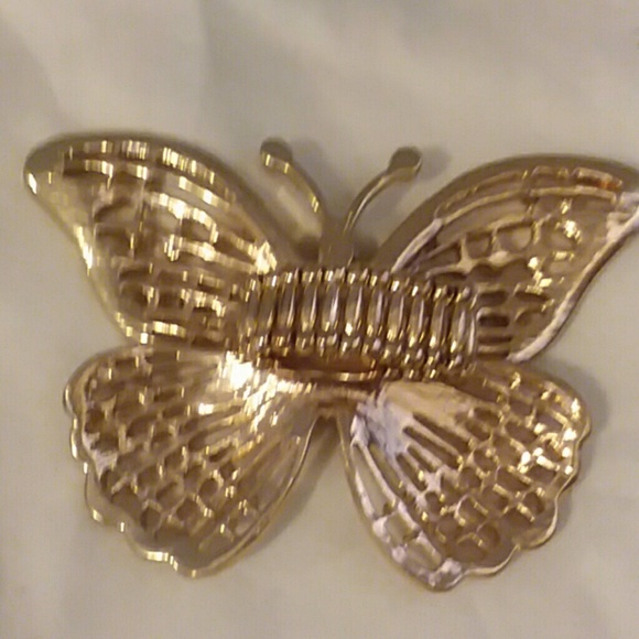 Ring - Picture 2 of 2